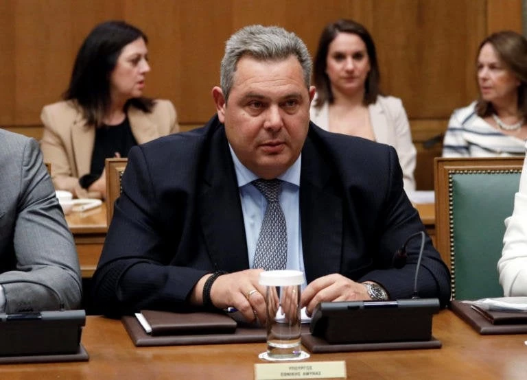 Τσίπρας σε Καμμένο: Δεσμεύσου ότι δεν θα ρίξεις την κυβέρνηση – Τι απάντησε ο υπΑΜ